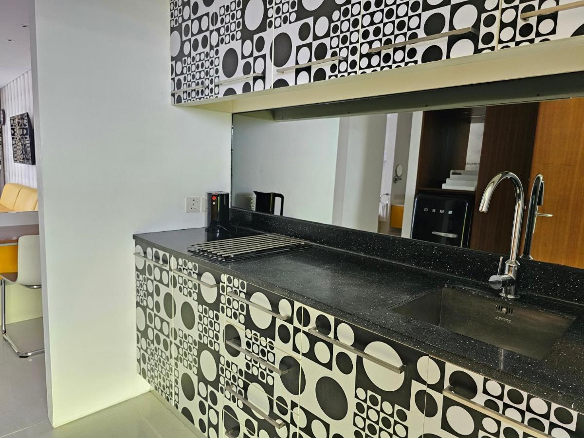 Chill Hotel Seminyak Ngoại thất bức ảnh